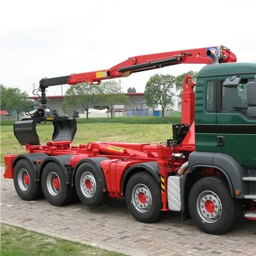 Greiferkran auf einem Lkw 1444Z-RC